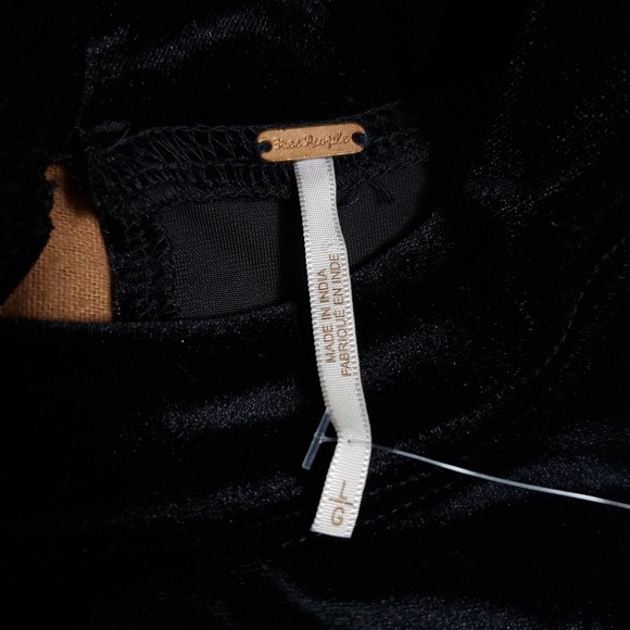 SOLD Free People Black Velvet Gold Embroidered Bandana Top Sz L - Picture 9 of 12